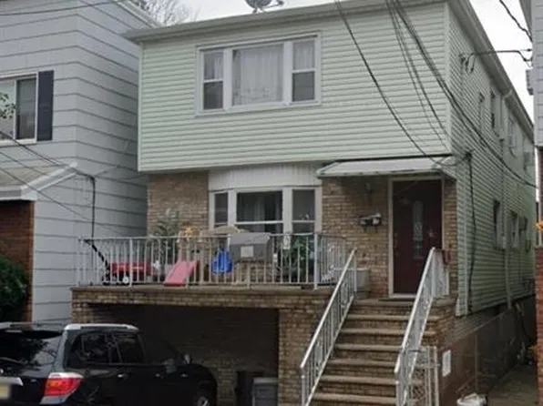 36 West 9th Street image 1 of 1