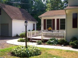 351 Trythall Rd, Elverson, PA 19520