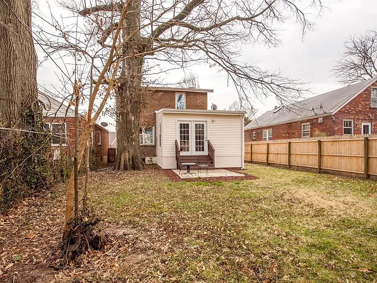 7045 Plymouth Ave — Photo 15