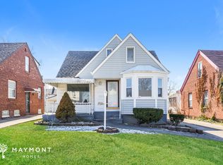 15804 Throckley Ave, Cleveland, OH