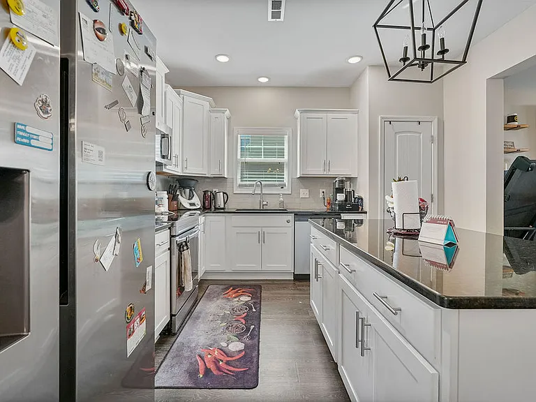 121 Tanna Pl — Photo 11