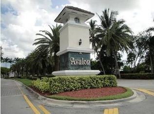 1827 SW 102nd Way, Miramar, FL 33025