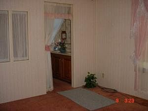 3rd image of 16525 Coudersport Lck