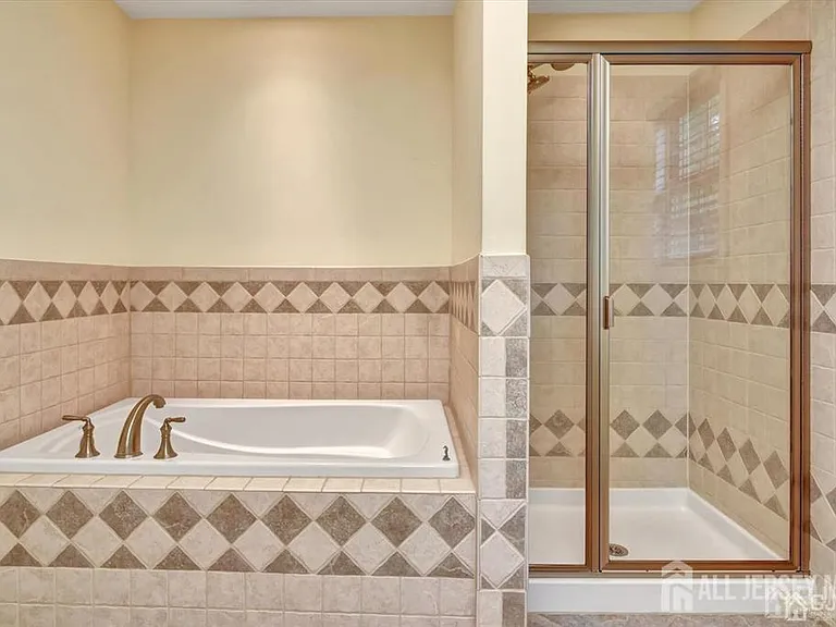 248 River Rd — Photo 10