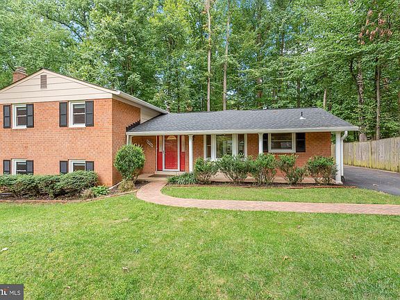 2nd image of 8936 Falling Creek Ct