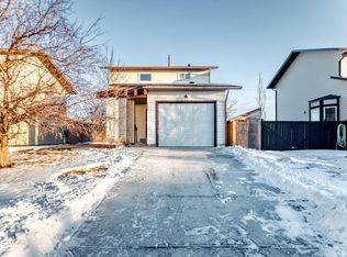 100 Beddington Cir NE, Calgary, AB T3K1K6