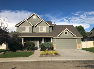 190 S Spring Lake Way, Star, ID 83669