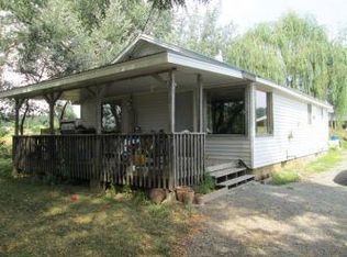 131 E Settlement Rd, Priest River, ID 83856