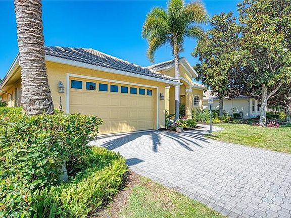 3rd image of 1105 Arbroid Dr