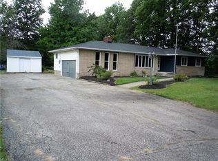 12300 S Durkee Rd, Grafton, OH 44044