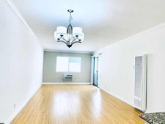 5th image of 1810 Purdue Ave APT 12