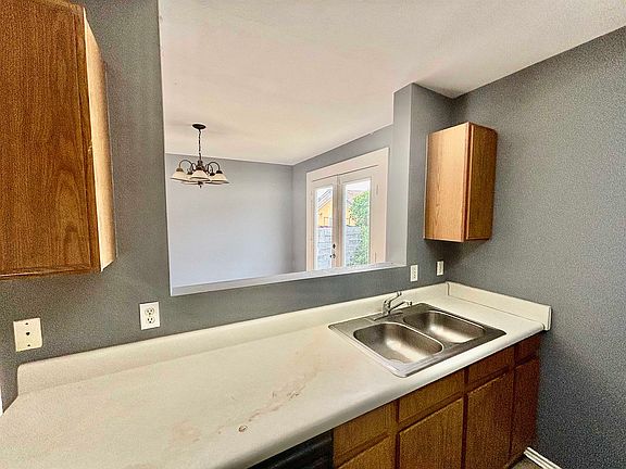 5th image of 3106 Saint Isaac Loop