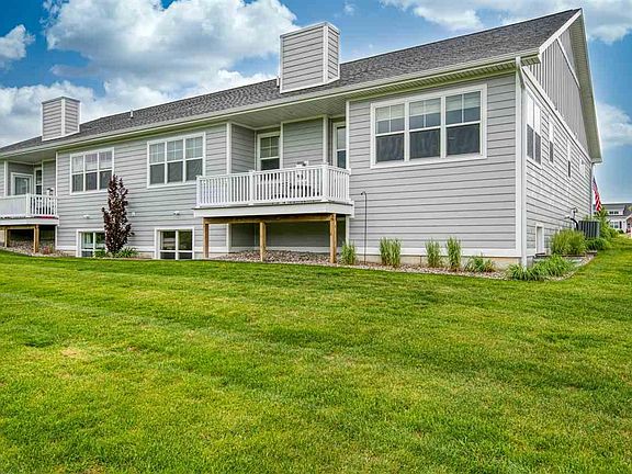 3rd image of 1354 Hillview Dr #31-A