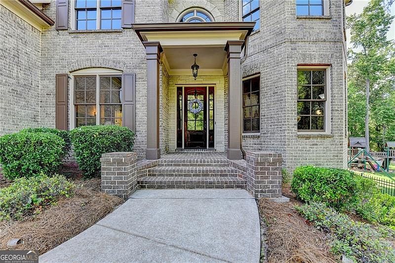 1st image of 11037 Estates Cir