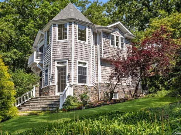 6 Crocus Lane, Northport, NY 11768