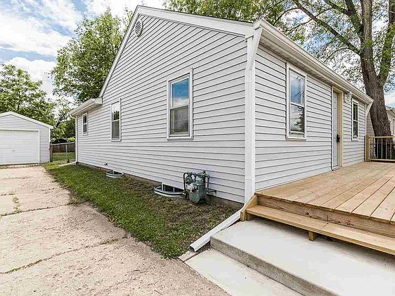 3rd image of 625 Drexel Blvd