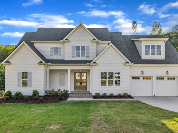 27 Asti Ct, Clayton, NC 27527