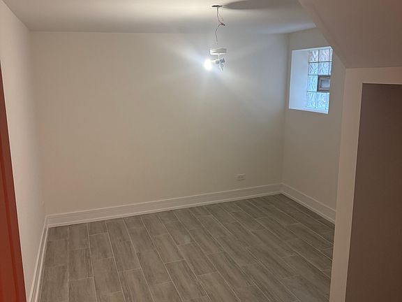 2nd image of 3657 N Bernard St #G