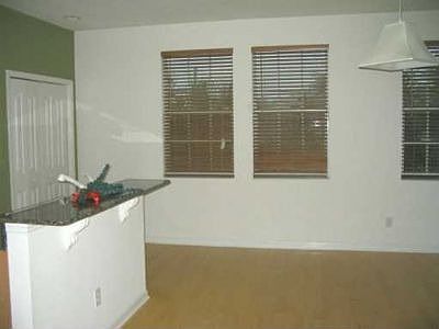 3rd image of 3054 Pointeview Dr