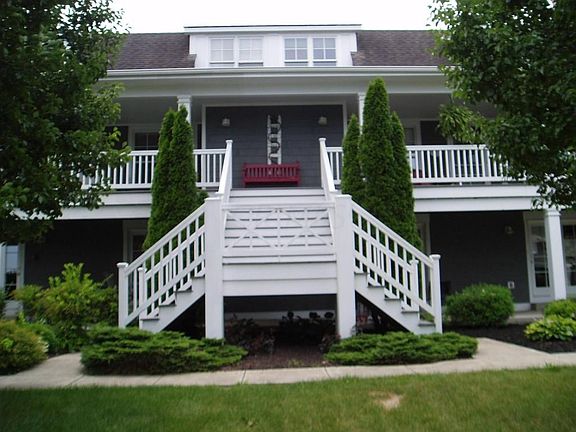 2nd image of 14835 Shoreline Dr W