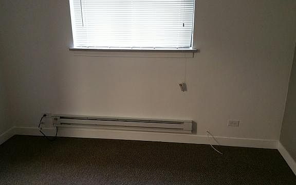 4th image of 139 Ashland Ave APT 202