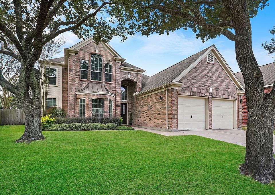 1st image of 3410 Shadowfern Dr