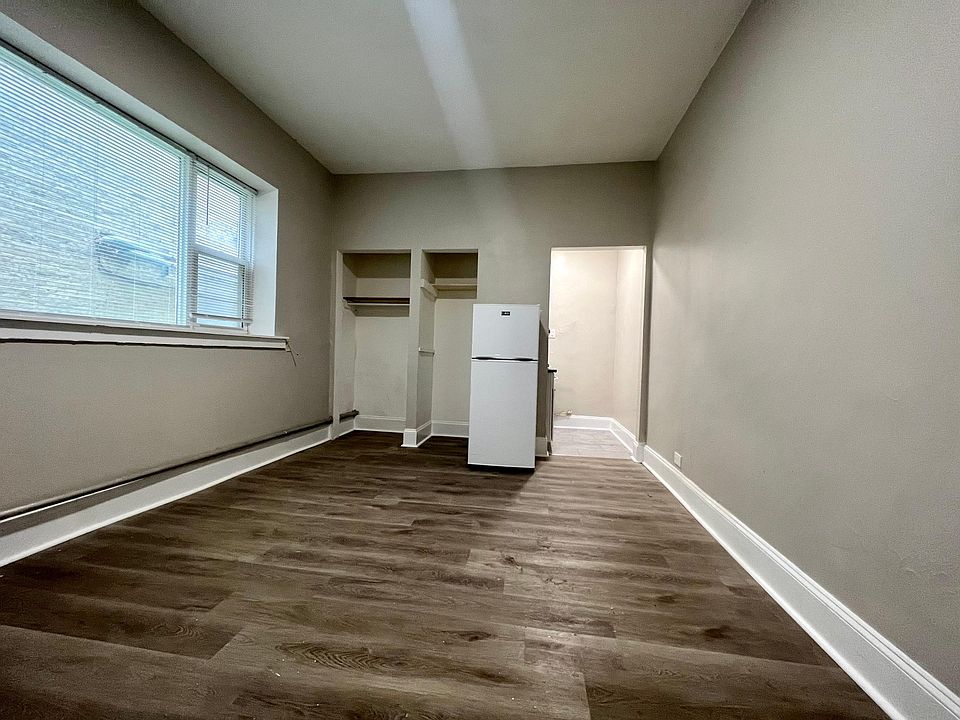 1st image of 6912 N Ashland Blvd APT 105