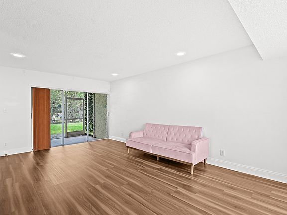 3rd image of 8111 Lagos De Campo Blvd #G