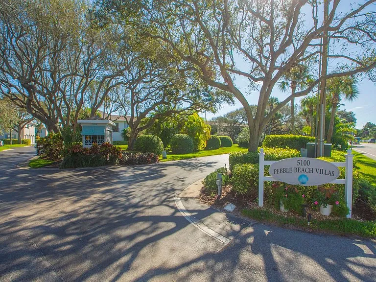 5100 Highway A1A #71H — Photo 35