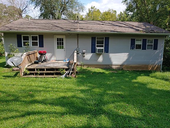 2nd image of 1550 McDonald St