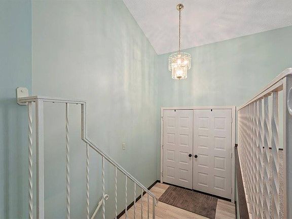 4th image of 5507 Glen Hill Dr