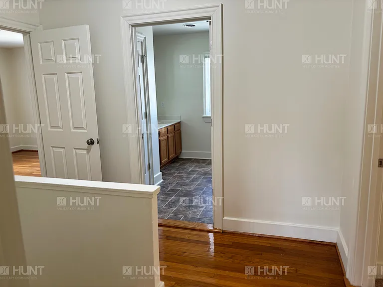 329 Jefferson Dr — Photo 8