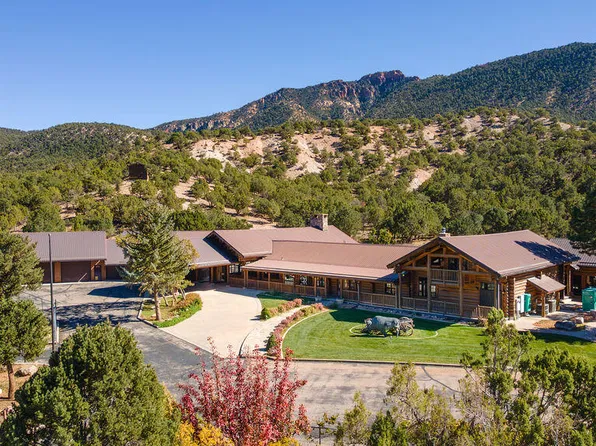 850 S 500 E, Parowan, UT 84761