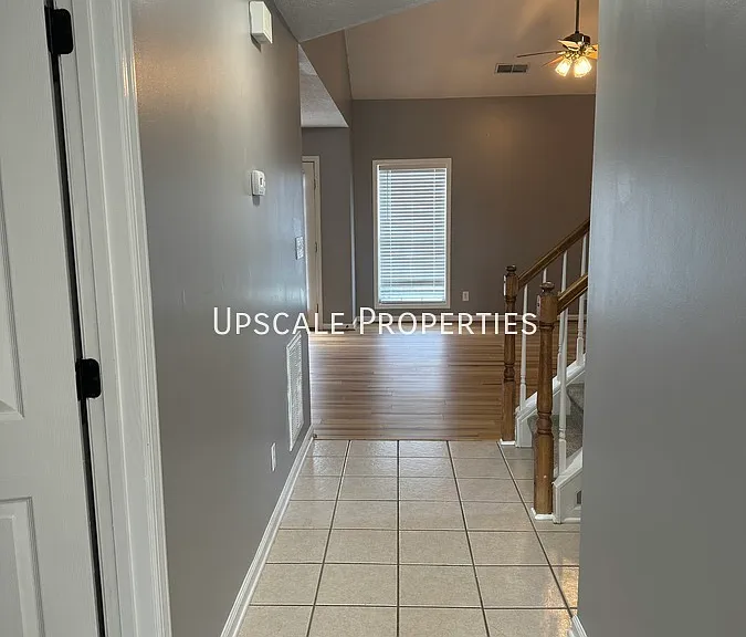 608 Vonbryan Trce — Photo 3