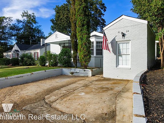 3rd image of 2130 Bellwood Dr