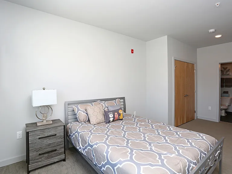 310 S 1st St #211 — Photo 8
