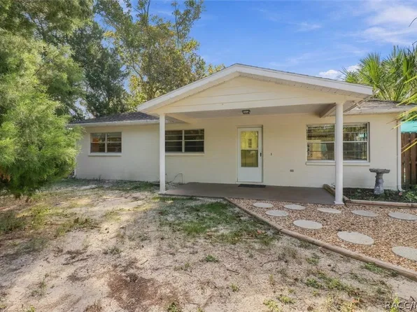 6930 W Sasser St, Homosassa, FL 34446