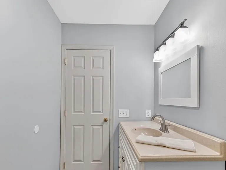4638 Cheryl Dr #4638 — Photo 10