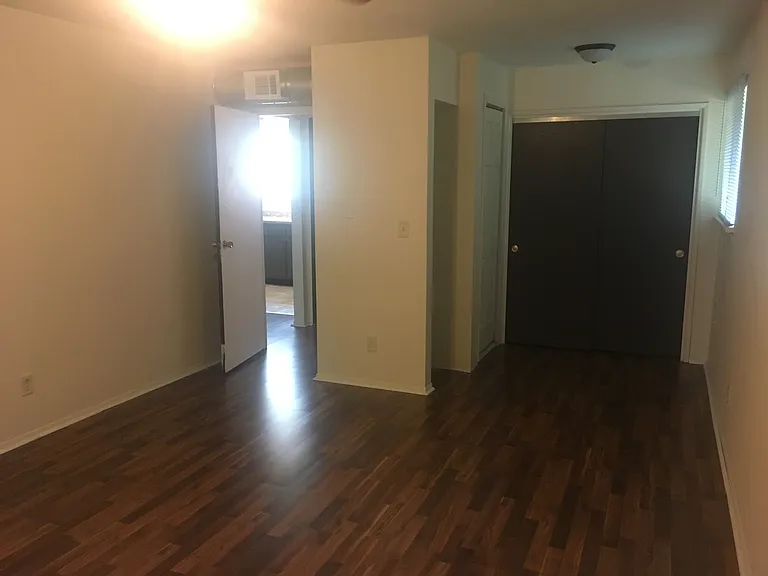 4650 Capital Ave SW #6 — Photo 3