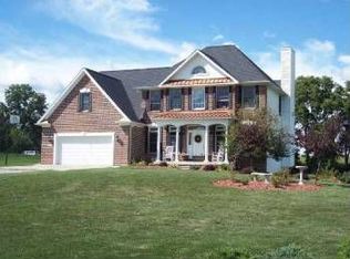 8388 Britton Rd, Perry, MI 48872