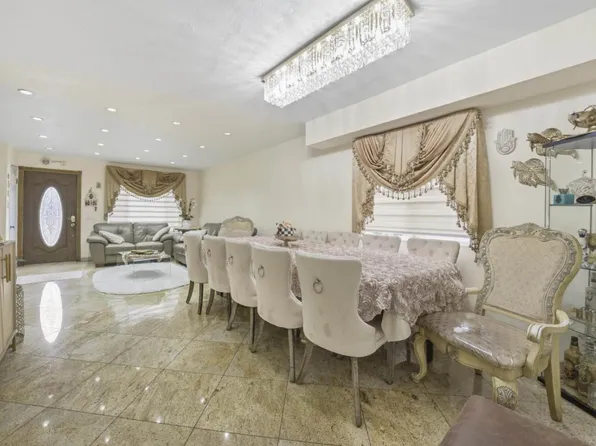 1372 East 66th Street image 2 of 15