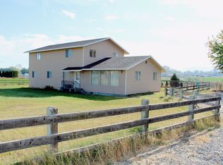 213107 E Game Farm Rd, Kennewick, WA 99337