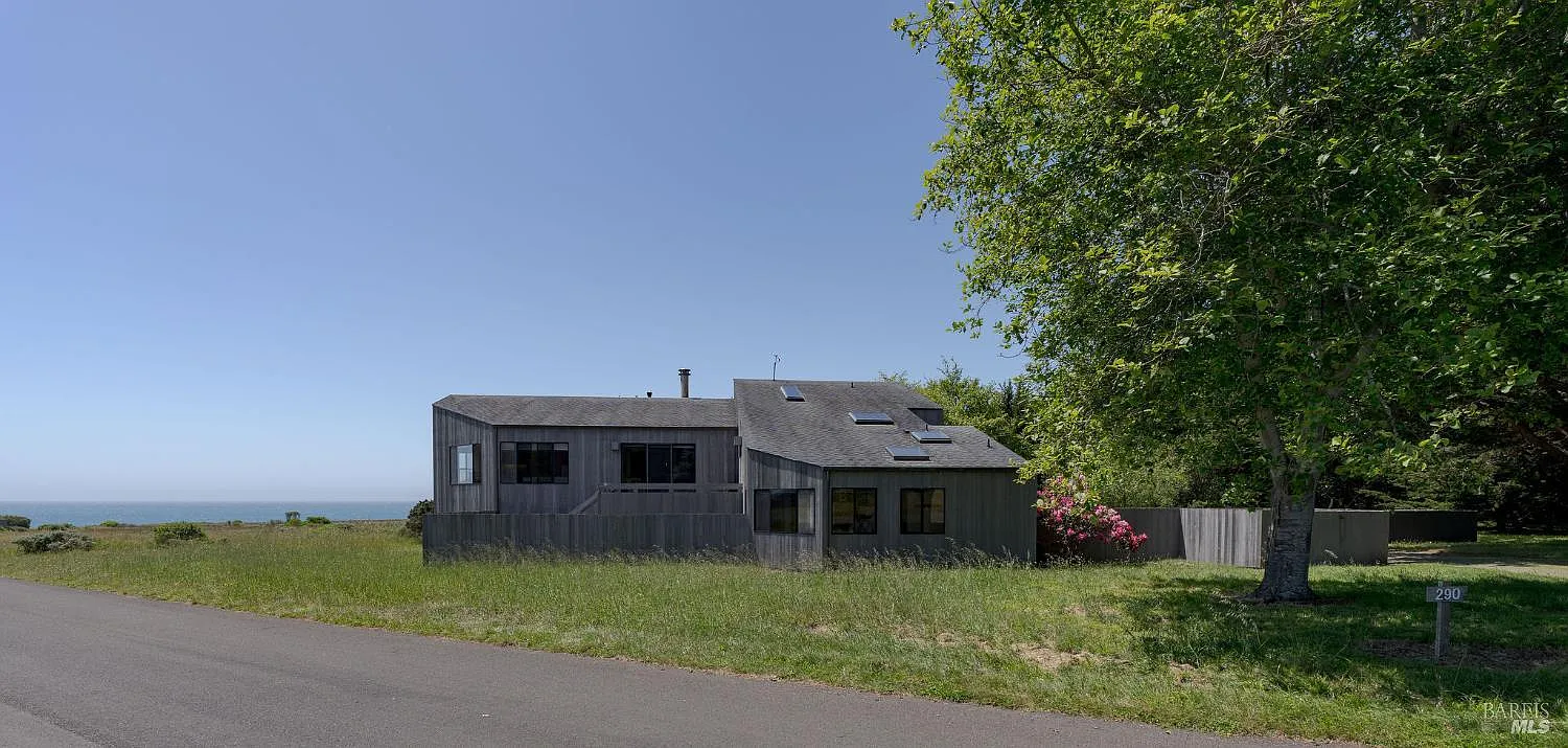 290 Del Mar Point - Photo 1