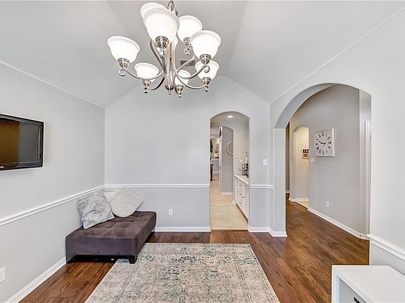 4th image of 4628 Daisy Leaf Dr