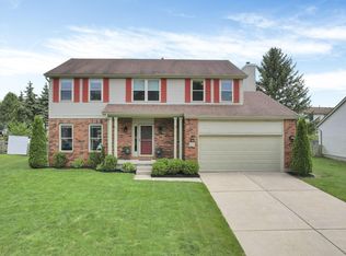 8445 Kingsley Dr, Reynoldsburg, OH