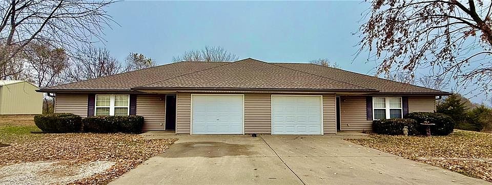 1st image of 11855 Wood Oak Ave