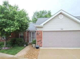 5116 Kennerly Place Dr, Saint Louis, MO 63128