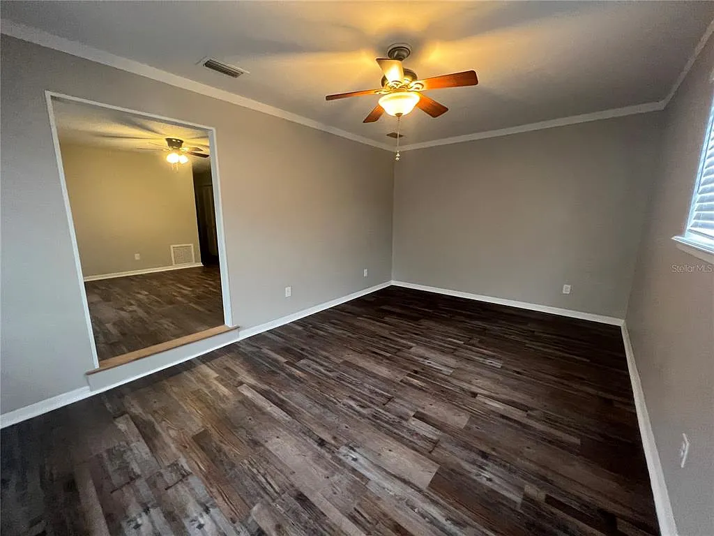 3 bed, 2.0 bath, 1512 sqft, $1,975 — Photo 4