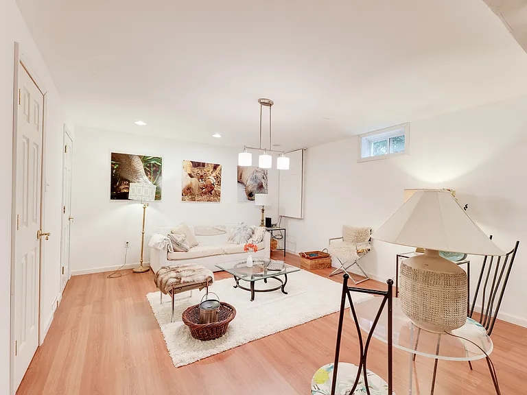 18 Bayberry Dr — Photo 22