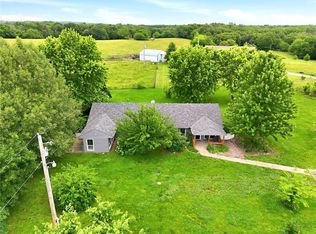 1641 NW 100th Rd, Kingsville, MO 64061